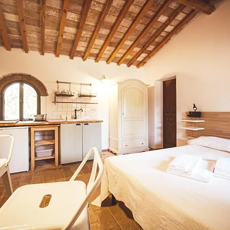 Apartment Relais Casale Il Poggetto - Edera By Zoom In Earth